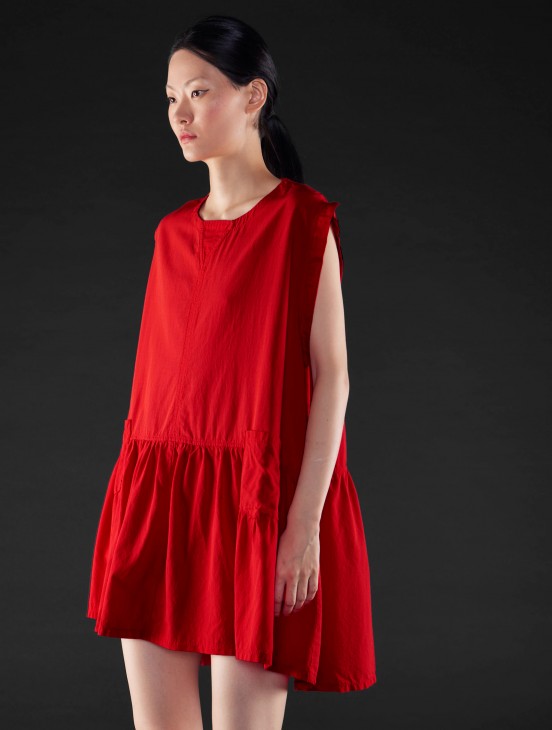 DRESS