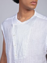 SLEEVELESS