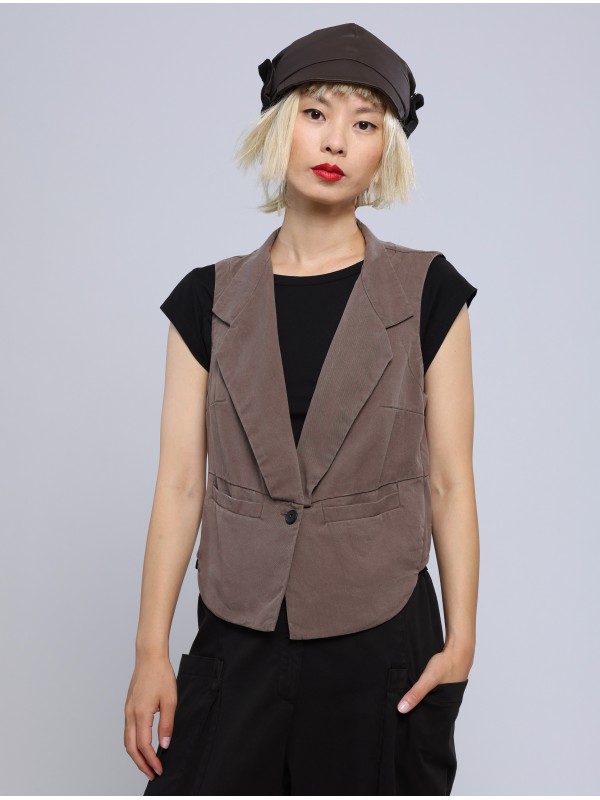 VEST VEST
