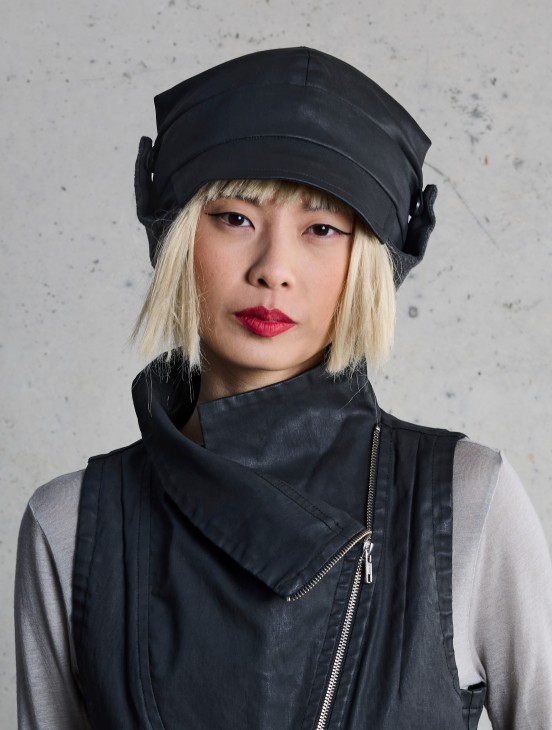 HAT